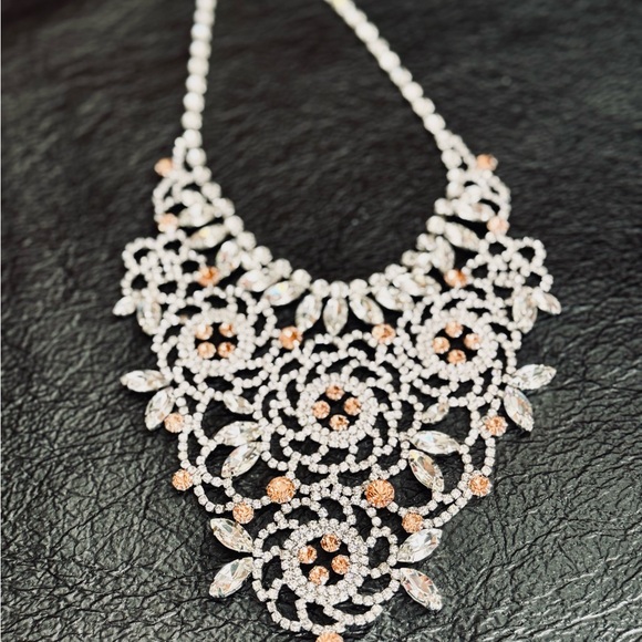 Betsy Johnson NEW Rhinestone Bib Necklace “Ballerina Rose” - Picture 3 of 7
